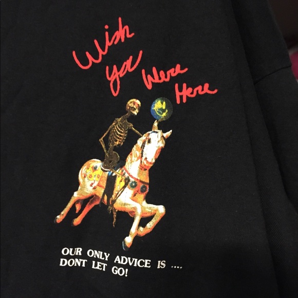 Astroworld merch tour - Picture 1 of 3